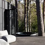 Luxury Forest With Hot Tub Сasa de vacaciones Tabina